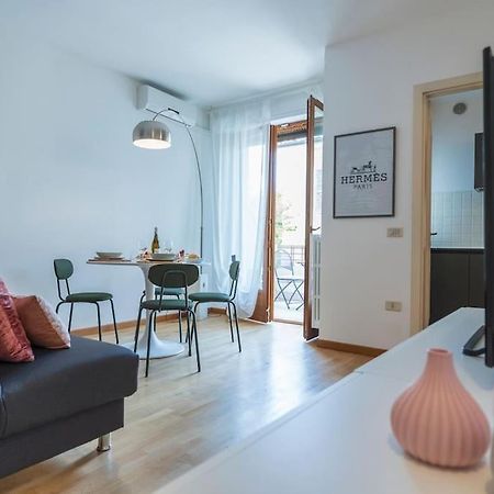 Pitty Home A Pesaro Zona Centro E Mare By Yohome Esterno foto