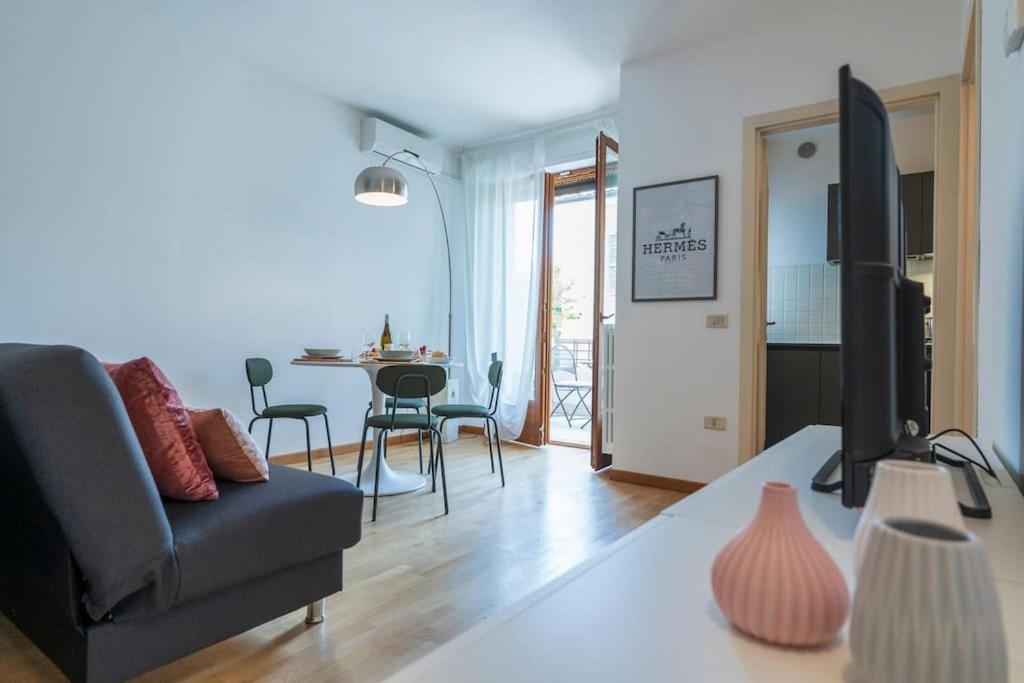 Pitty Home A Pesaro Zona Centro E Mare By Yohome Esterno foto